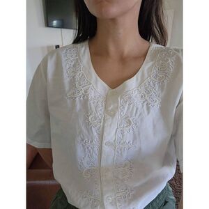 Raiment Fashions NY vintage womens S white floral 100% cotton relaxed blouse
